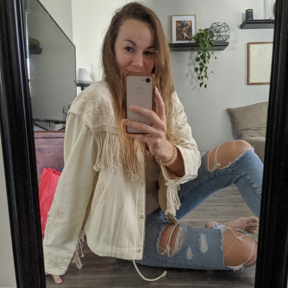 Hi there! I'm Megh โ๏ธ - Picture 6 of 10